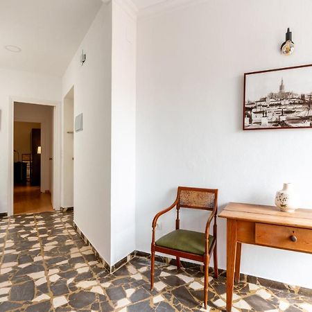 Aoa Conde De Ibarra Apartment Севілья Екстер'єр фото