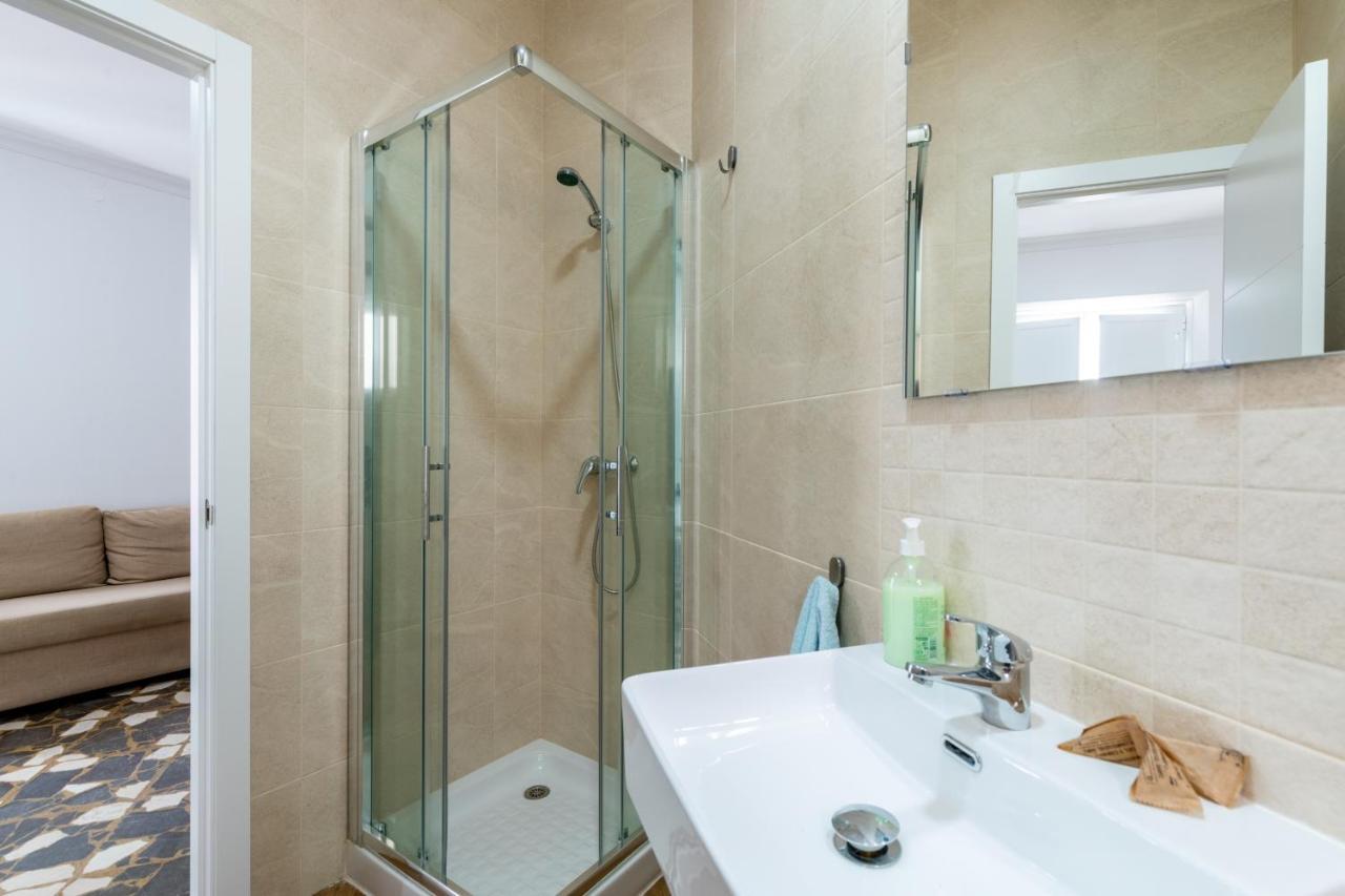 Aoa Conde De Ibarra Apartment Севілья Екстер'єр фото